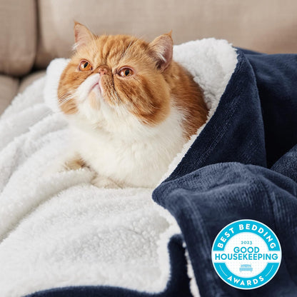 GentleSoft Sherpa Fleece Throw Blanket Twin Size for Couch - Thick and Warm Throw for Women and Men, Soft Fuzzy Plush Blanke for Winter, Grey, 60x80 Inches